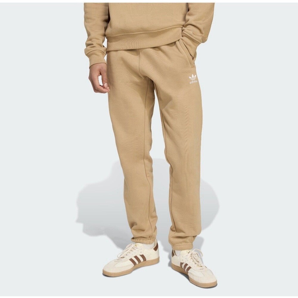 adidas Men’s Trefoil Essentials Pants Size XL Cardboard / White - New With Tags